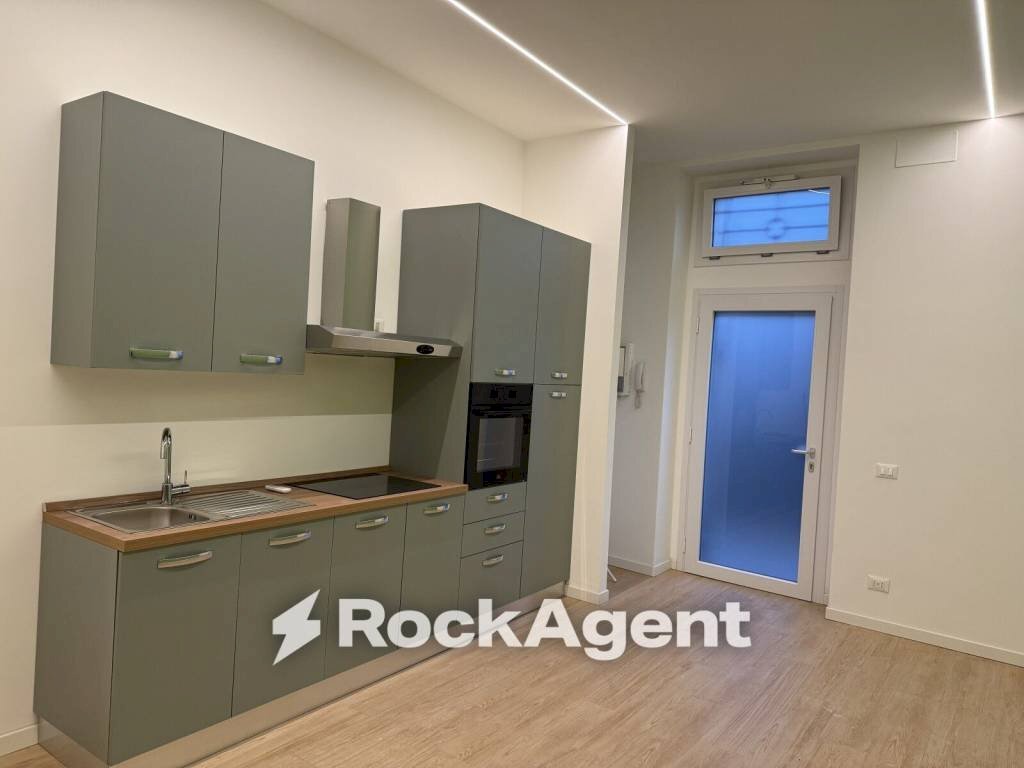 Cucina - Bilocale via Giuseppe Candiani, 119, Milano (zona Bovisa) - foto 3