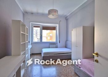 Camera da letto - Trilocale via Giovanni Alfredo Cesareo, 22, Roma - foto 14