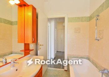 Bagno - Trilocale via Giovanni Alfredo Cesareo, 22, Roma - foto 22