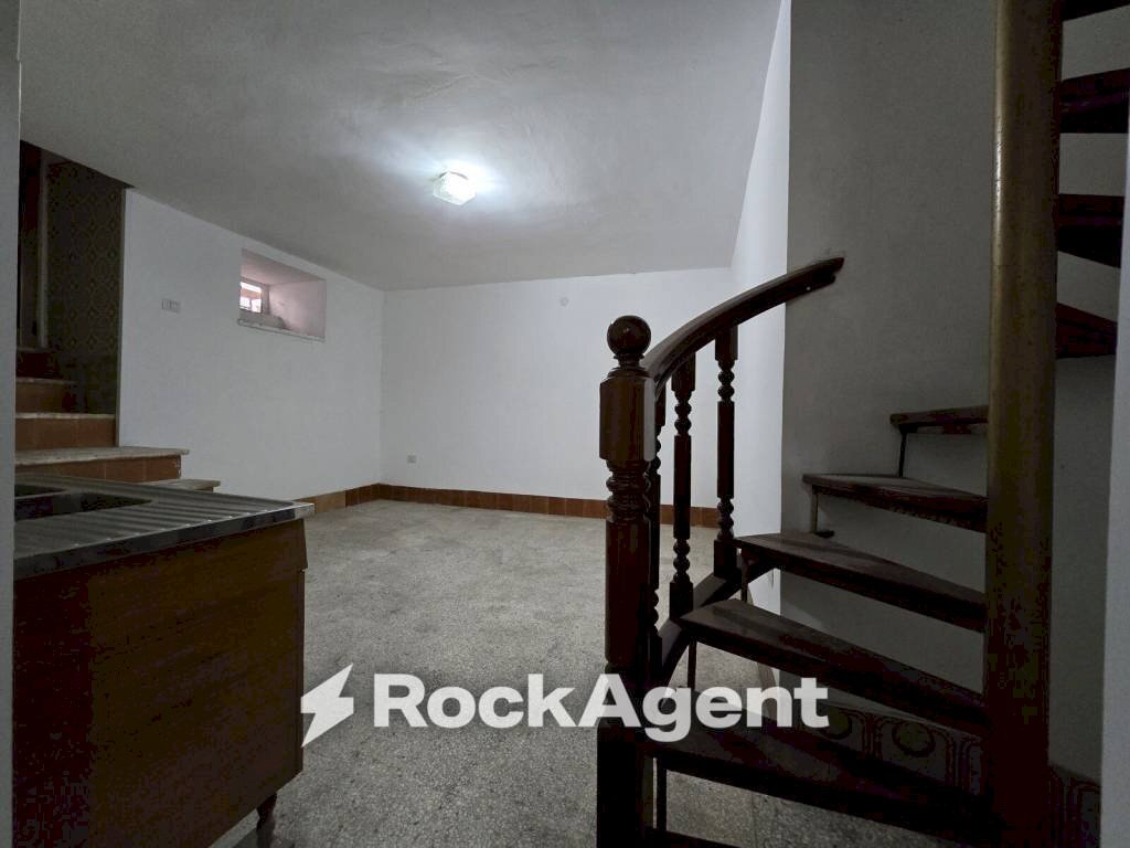 Scala - Casa indipendente via Giuseppe Parini, 10, Ruffano - foto 3