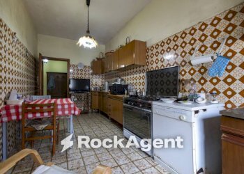 Cucina - Three-room apartment via Candela, 12, Catanzaro - photo 16