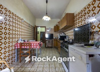 Cucina - Three-room apartment via Candela, 12, Catanzaro - photo 19