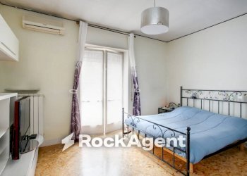 Camera da letto - Bilocale via Calpurnio Fiamma, 130, Roma - foto 7