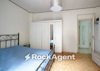 Camera da letto - Bilocale via Calpurnio Fiamma, 130, Roma - foto 8