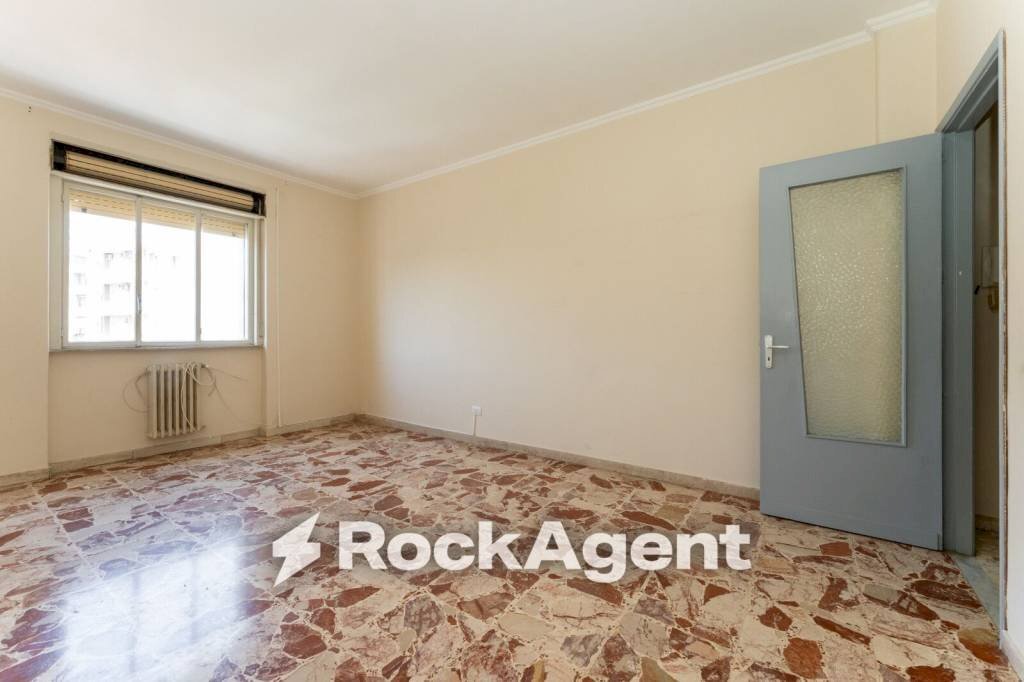 Camera da letto - Bilocale via Costanza D'Aragona, 17, Catania - foto 3