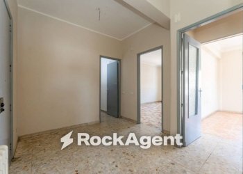 Ingresso - Bilocale via Costanza D'Aragona, 17, Catania - foto 7