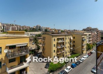 Vista - Bilocale via Costanza D'Aragona, 17, Catania - foto 15