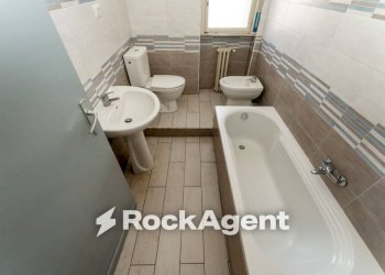Bagno - Bilocale via Costanza D'Aragona, 17, Catania - foto 22