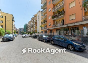 Zona - Bilocale via Costanza D'Aragona, 17, Catania - foto 23