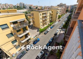 Vista - Bilocale via Costanza D'Aragona, 17, Catania - foto 26