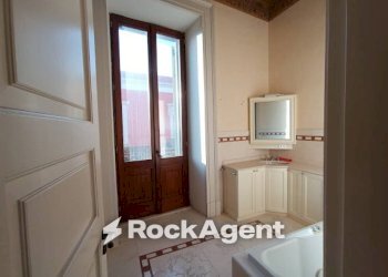 Bagno - Stabile - Palazzo corso Umberto, 77, Trepuzzi - foto 15
