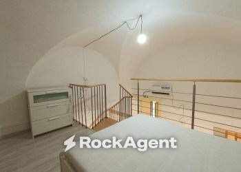 Camera da letto - Three-room apartment via Aloi, 36, Catania - photo 9