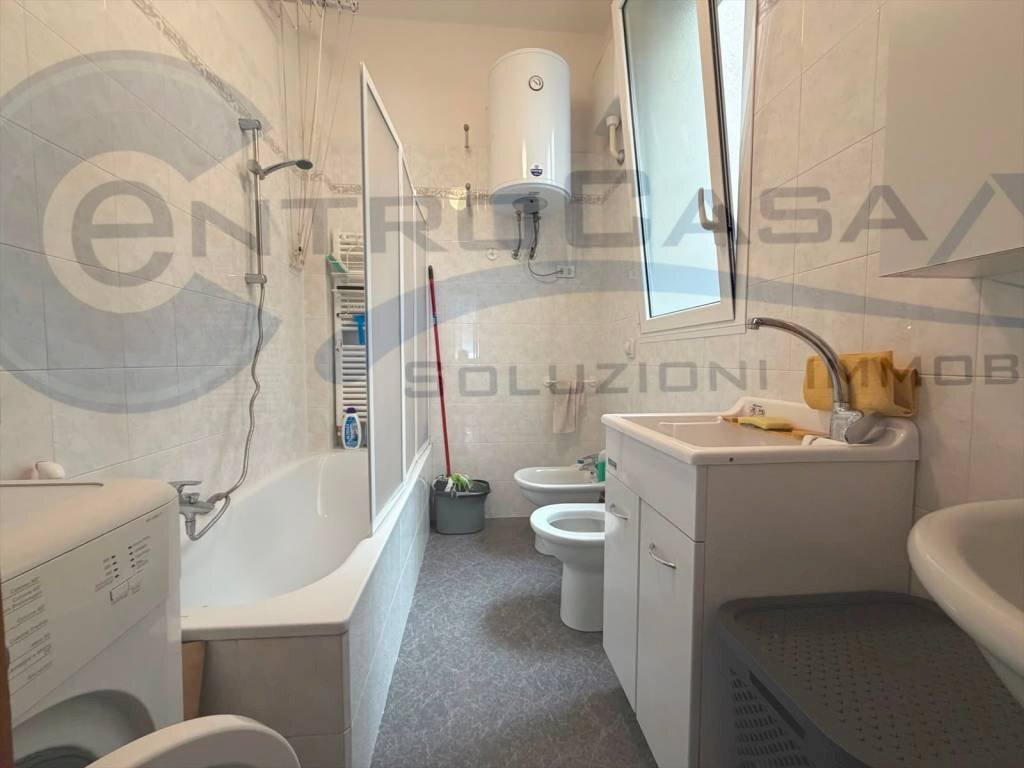 Bagno - Trilocale Bologna (zona Murri) - foto 2