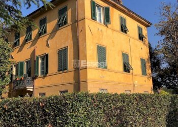 Villa Antica Lucca Vendesi2 - Villa Via Nuova per Pisa, Lucca - photo 1