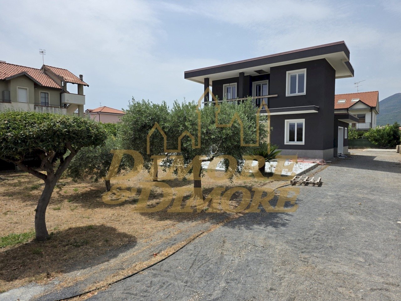 Copertina - Villa Ceriale - photo 1