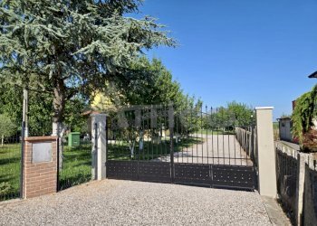 f2e6af5f-0e02-4e6a-9522-9703cc144728.jpeg - Villa Strada Provinciale RO, Gavello - photo 4