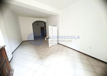 soggiorno - Trilocale SARAGOZZA, Bologna (zona Saragozza) - foto 10