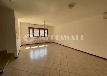BO-147-RV.02.JPG - Terraced Villa Via Falcone 4, Maniago - photo 2