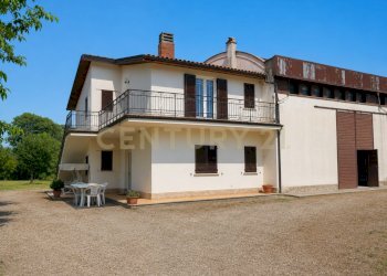 1 ESTERNO - Casa indipendente Via Cassia Nord 27, Proceno - foto 1