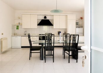 2 CUCINA(4) - Casa indipendente Via Cassia Nord 27, Proceno - foto 11