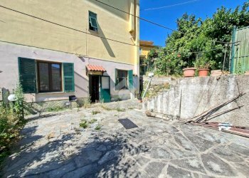 Quadrilocale Via Padre Francesco Borghero, Ronco Scrivia - foto 1