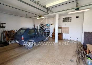 garage - Villa Boves - photo 37