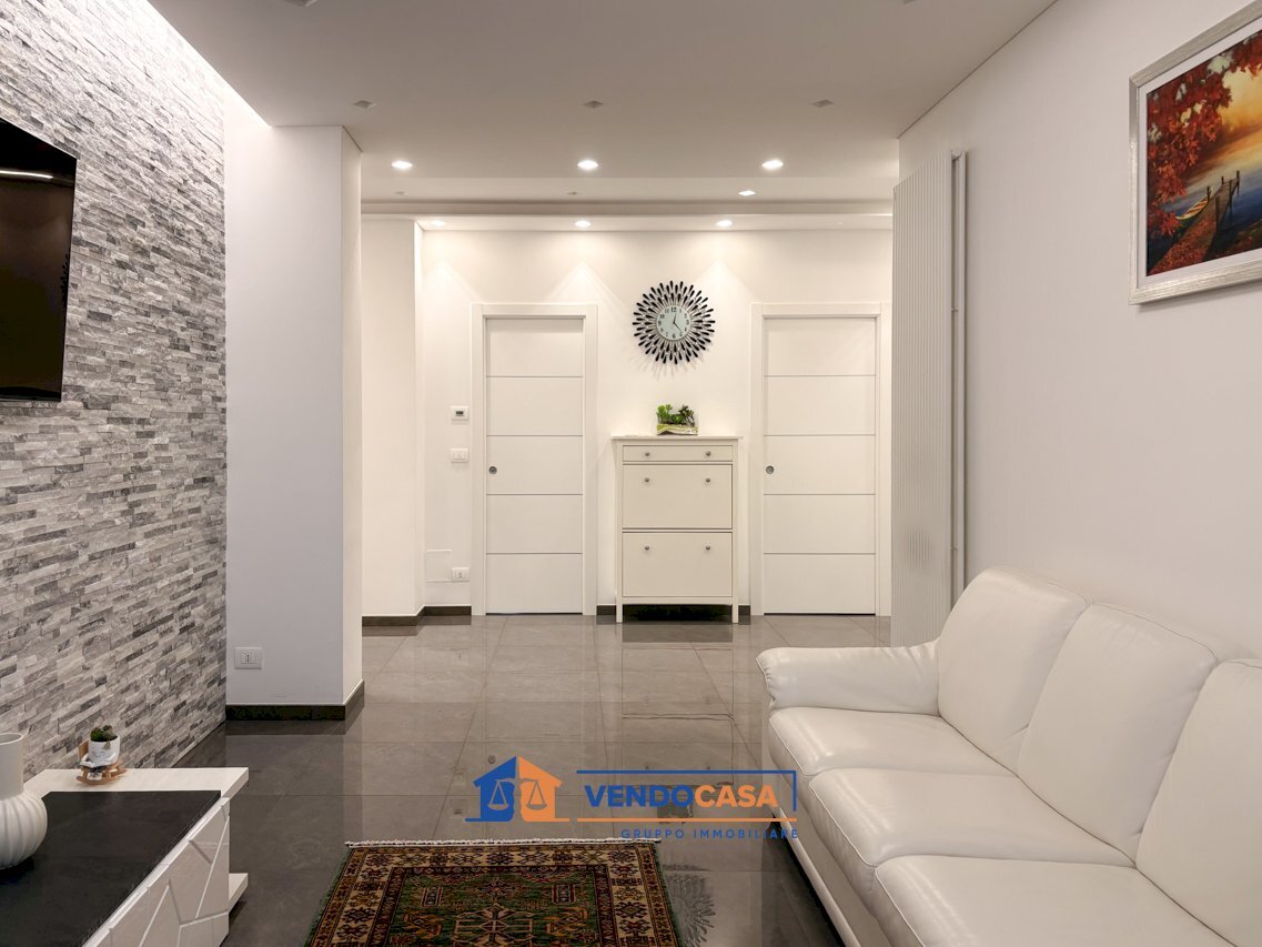 Four-room apartment Pinerolo - photo 3