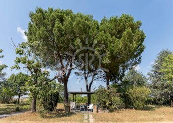 Portion of a house Castel San Pietro Terme - photo 4