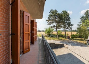 Portion of a house Castel San Pietro Terme - photo 6