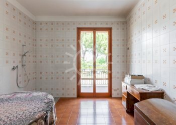 Portion of a house Castel San Pietro Terme - photo 11