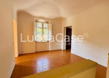 Apartment Pescaglia - photo 2