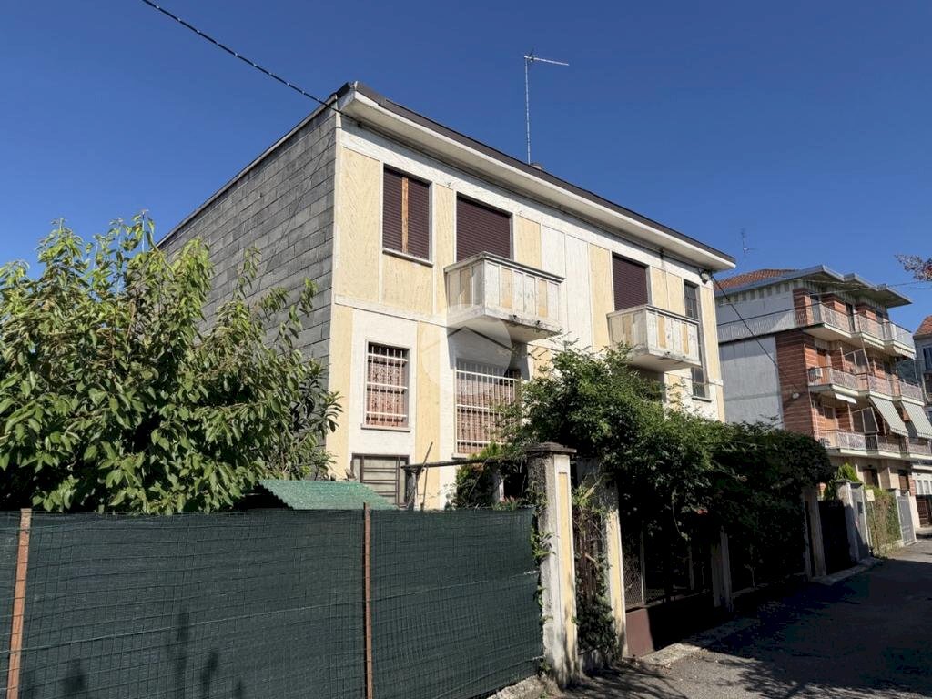 Appartamento Via Bezzecca, San Mauro Torinese - foto 1