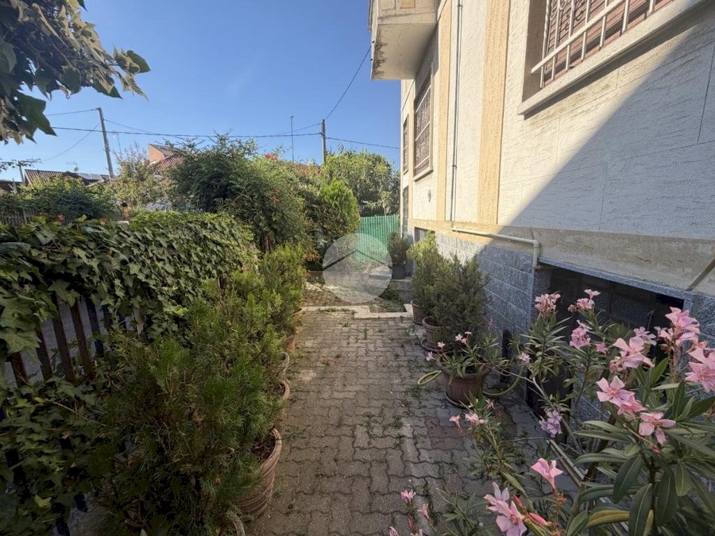 Appartamento Via Bezzecca, San Mauro Torinese - foto 2