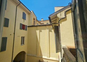 Monolocale Via Santo Stefano, 49, Bologna (zona Centro Storico) - foto 27