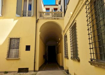 Monolocale Via Santo Stefano, 49, Bologna (zona Centro Storico) - foto 28
