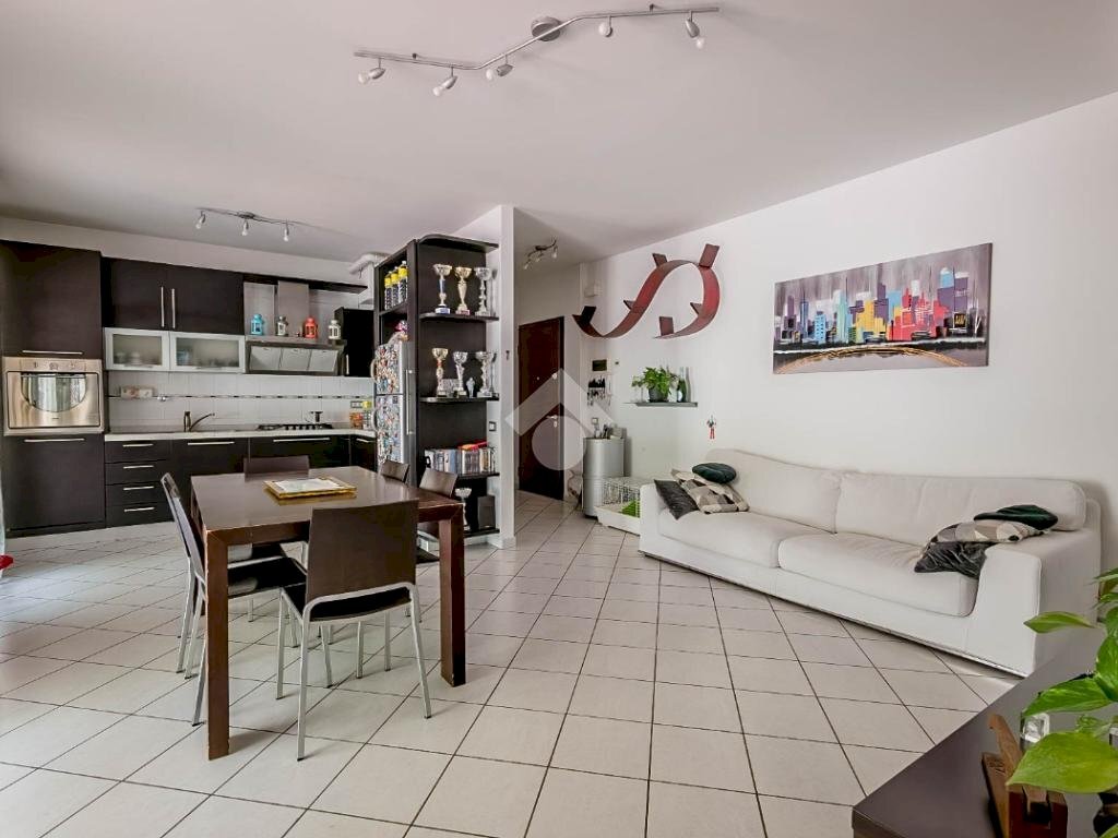 Three-room apartment Via 2 Agosto 1980, Monte San Pietro - photo 1