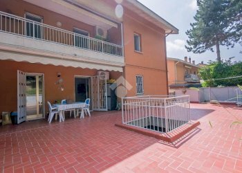 Three-room apartment Via 2 Agosto 1980, Monte San Pietro - photo 15