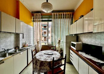 Four-room apartment Via Avvocato Giuseppe Cavassola, Finale Ligure - photo 7