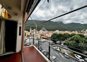 Four-room apartment Via Avvocato Giuseppe Cavassola, Finale Ligure - photo 19