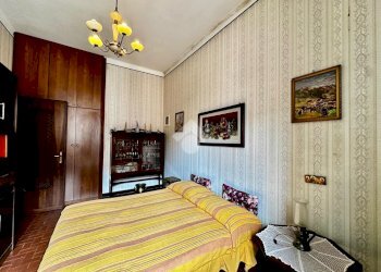 Four-room apartment Via Avvocato Giuseppe Cavassola, Finale Ligure - photo 23