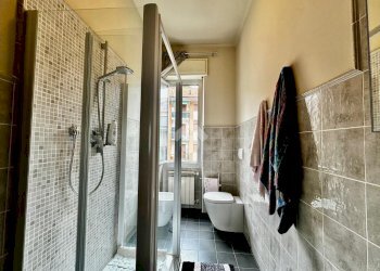 Four-room apartment Via Avvocato Giuseppe Cavassola, Finale Ligure - photo 37