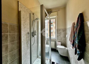 Four-room apartment Via Avvocato Giuseppe Cavassola, Finale Ligure - photo 41