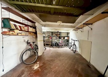 Four-room apartment Via Avvocato Giuseppe Cavassola, Finale Ligure - photo 44