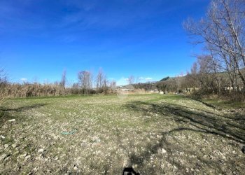 Terreno edificabile Via Provinciale, Montecalvo in Foglia - foto 1
