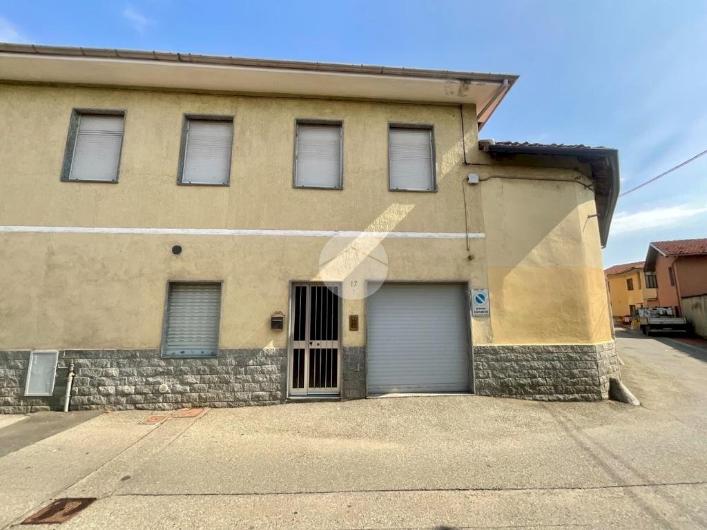 Casa indipendente Via Cottin, Leini - foto 1