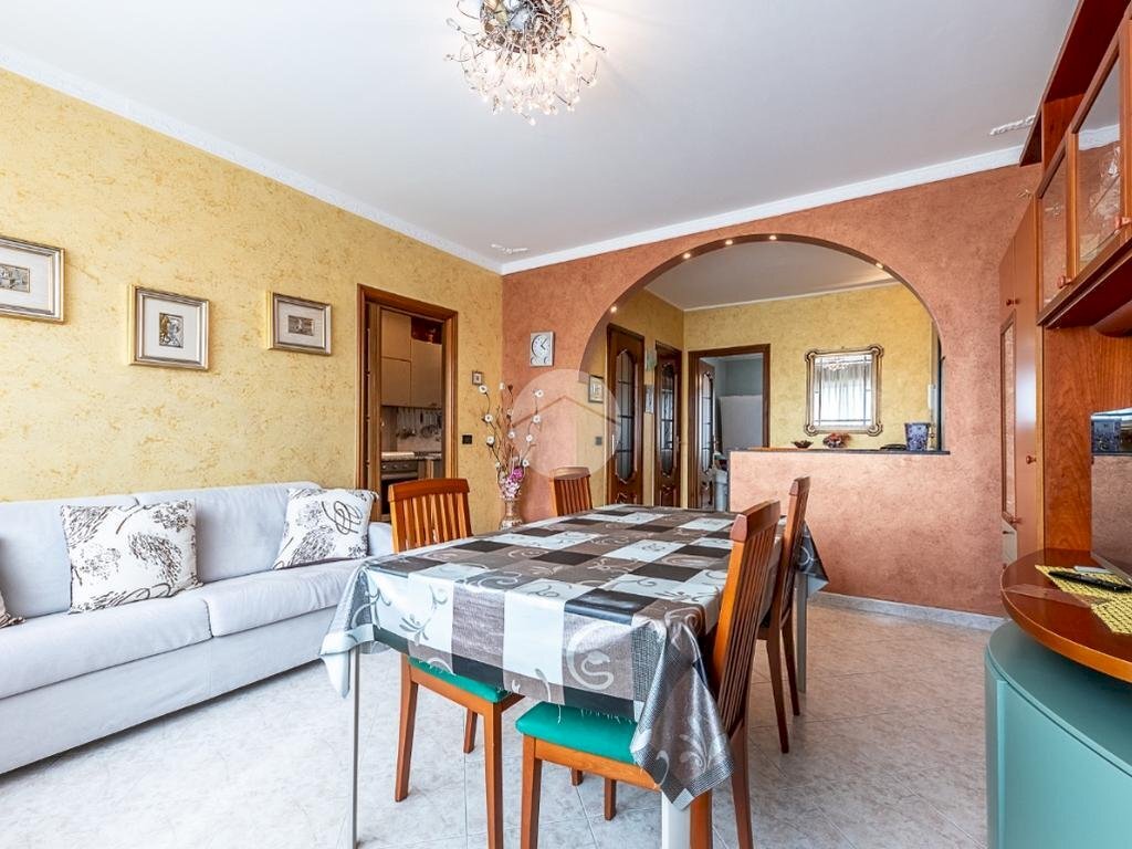 Three-room apartment Via michelangelo buonarroti, Grugliasco - photo 2