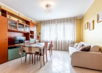 Three-room apartment Via michelangelo buonarroti, Grugliasco - photo 3