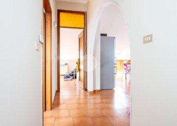 Two-room apartment Via alessandro la marmora, Grugliasco - photo 2