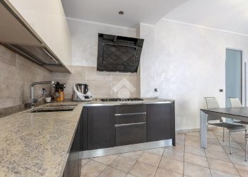 Four-room apartment Via mompantero, Collegno - photo 9