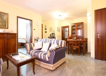 Villa a Schiera Via Radici in monte, Castellarano - foto 1